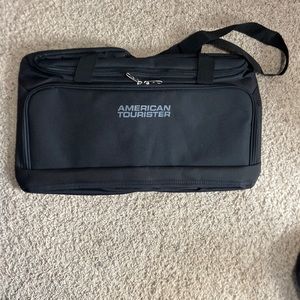 American Tourister duffle